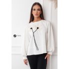 Virágos pulcsi fehér