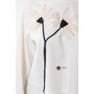 Virágos pulcsi fehér