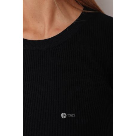 Bordás anyagú kötött felső fekete