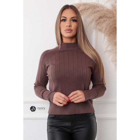 Magas nyakú anyagában csíkos kötött pulcsi barna