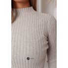 Bordás félgarbós nyakú kötött ruha homok