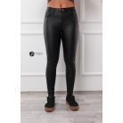Push UP-os skinny műbőr nadrág fekete