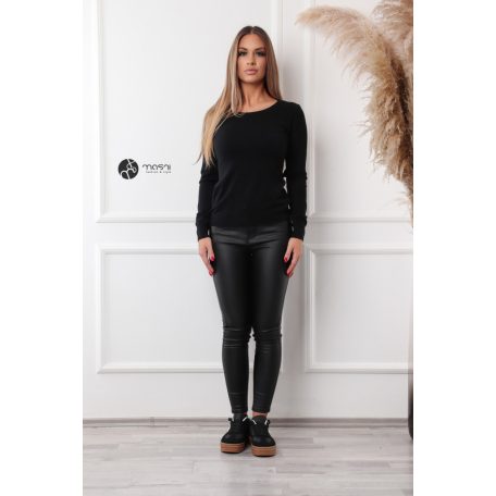 Kerek nyakú basic kötött felső fekete