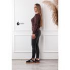 Kerek nyakú basic kötött felső sötétbarna