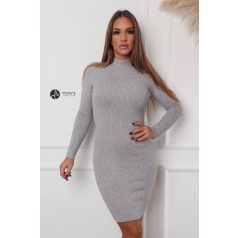 Félgarbós nyakú ^ mintás kötött ruha szürke