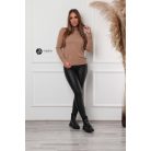 Félgarbós nyakú kötött basic felső camel