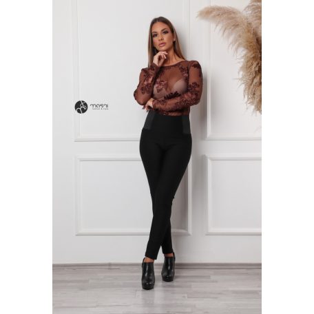 Virágos necc felső barna