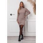 Garbós nyakú, bordás anyagú kötött ruha fangó