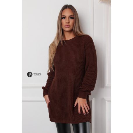 Kerek nyakú kötött pulcsiruha csokibarna