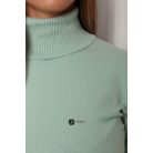 Garbós nyakú basic kötött felső világos zöld