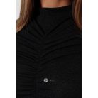 Elöl-hátul és oldalt húzott, magas nyakú miniruha csillogó fekete